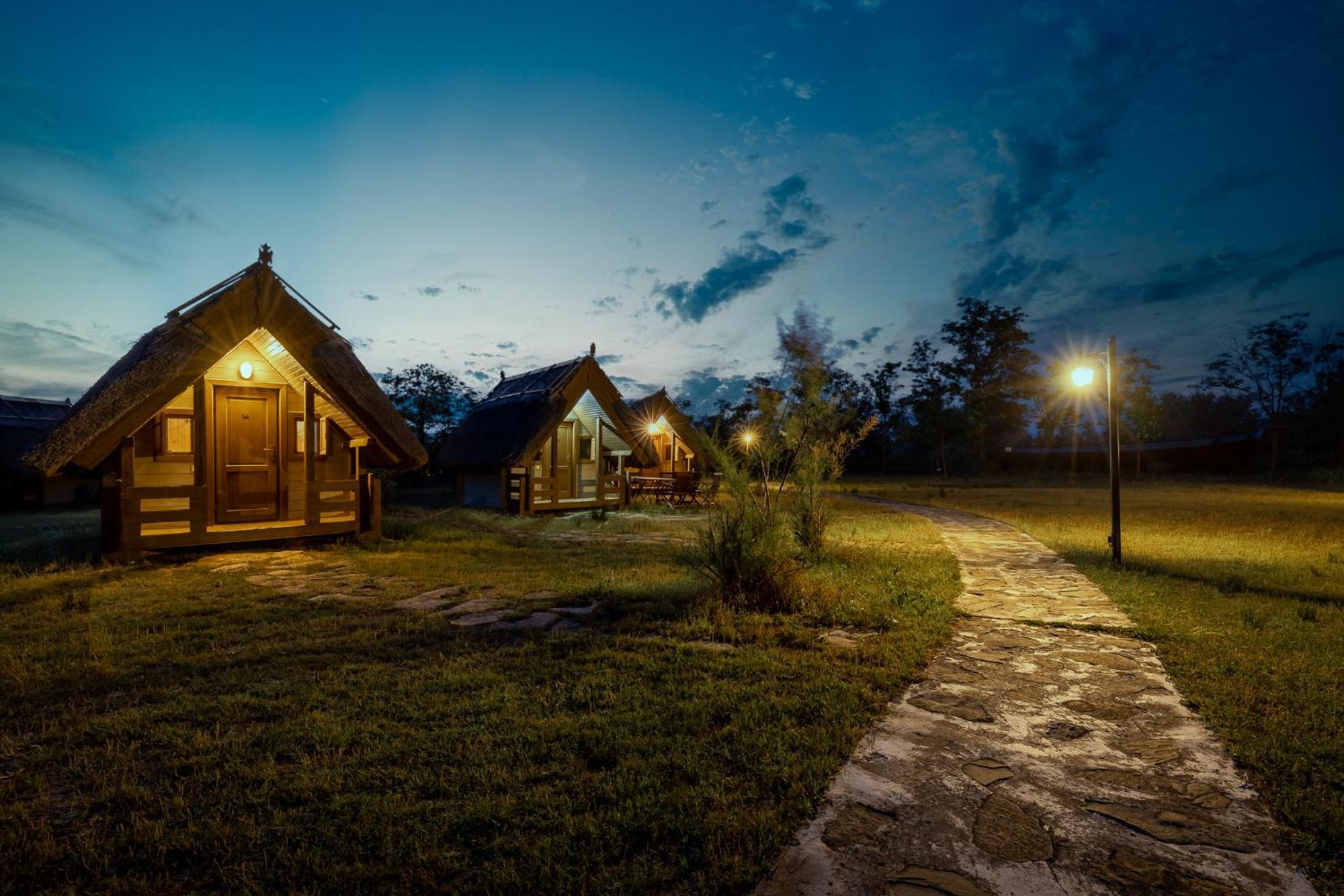 Dolphin Camping Сфинту Джордже Екстериор снимка