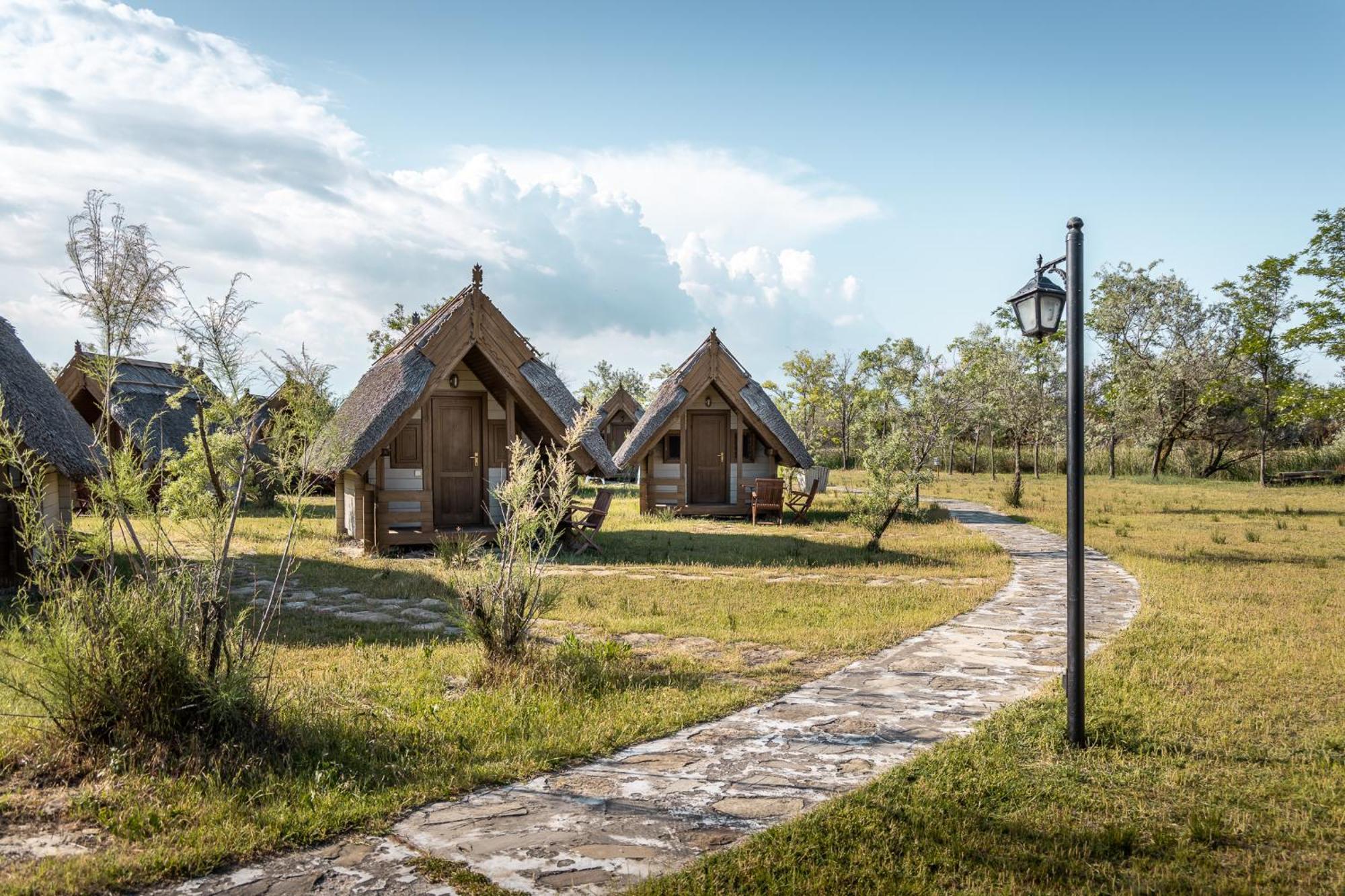 Dolphin Camping Сфинту Джордже Екстериор снимка